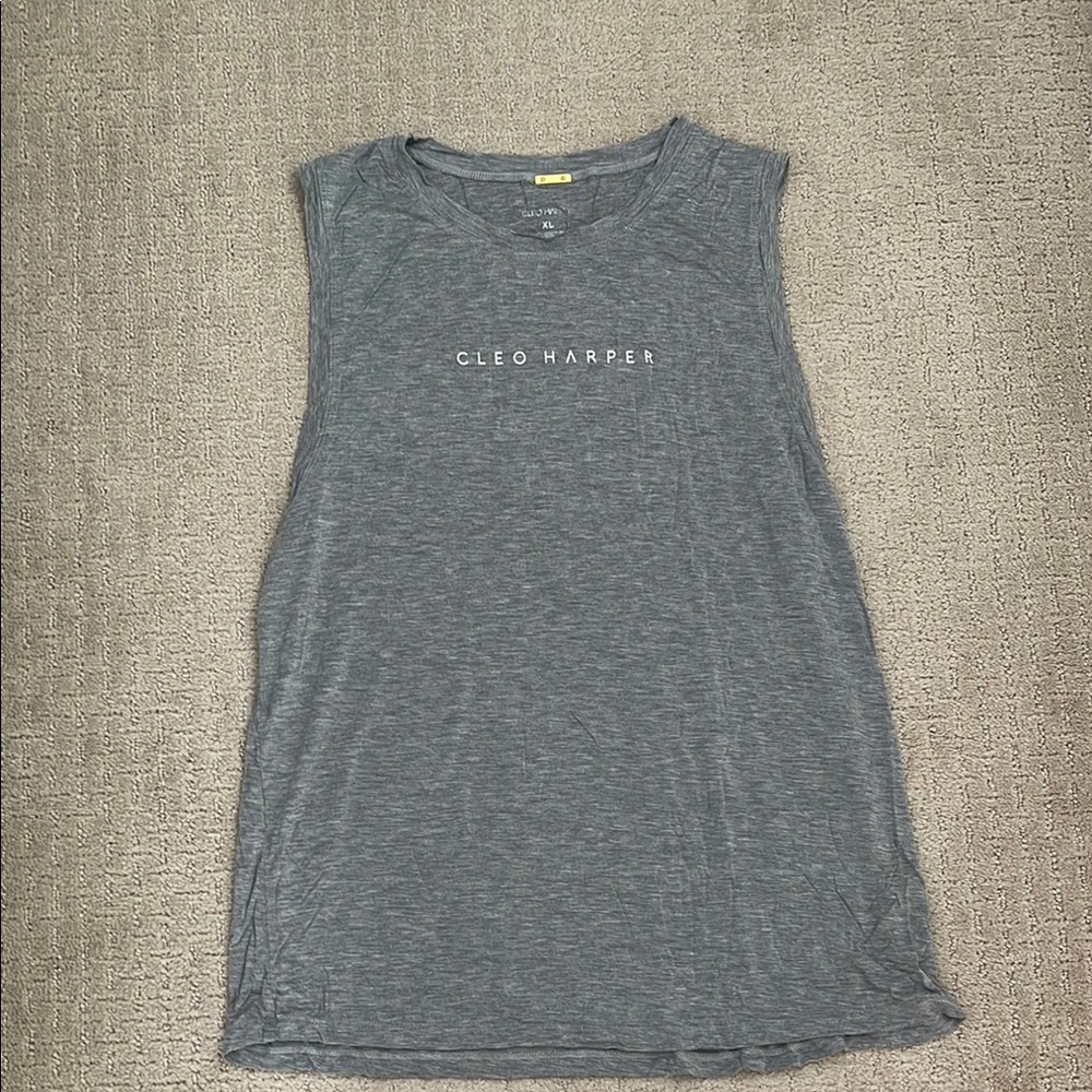 Cleo Harper Gray Sleeveless Eden Tank size XL